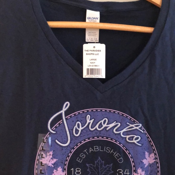 Goldman TORONTO Canada Navy Tshirt - Picture 3 of 4